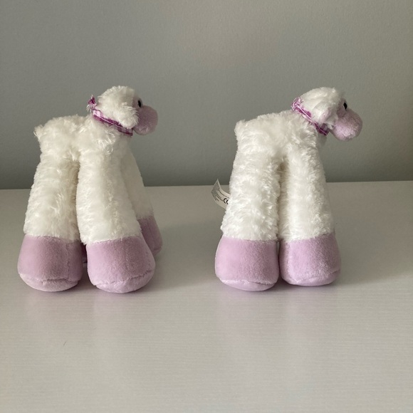 Spring lambs - Picture 3 of 6